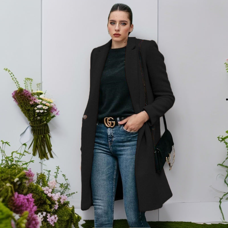 Elegant and Comfortable Women's Wool Coat