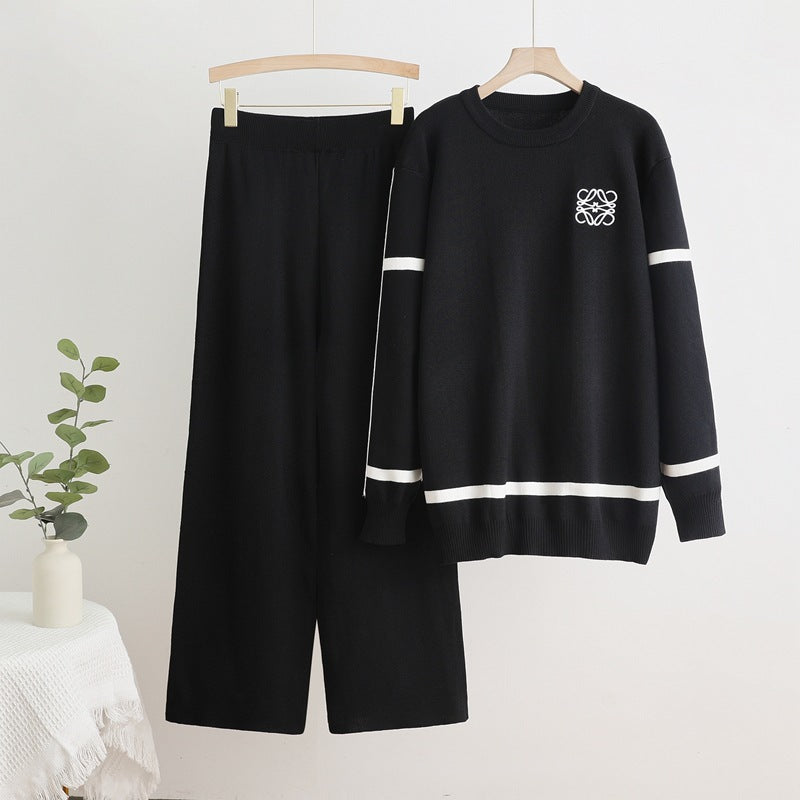 Women's Fashionable Leisure Loungewear Set with Wide Legs and Subtle Logo