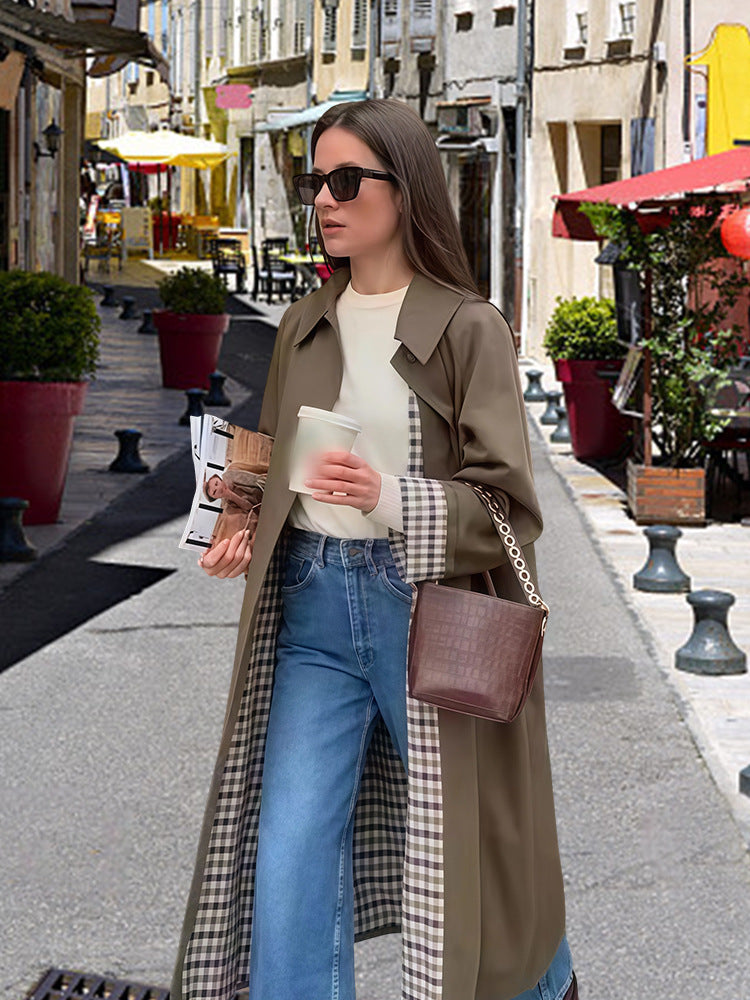 Women's Elegant Trench Coat with Plaid Interior and Loose Cut