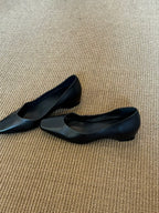 Women's Ballet Flats with Elegant Pointed Design and Comfortable Insole
