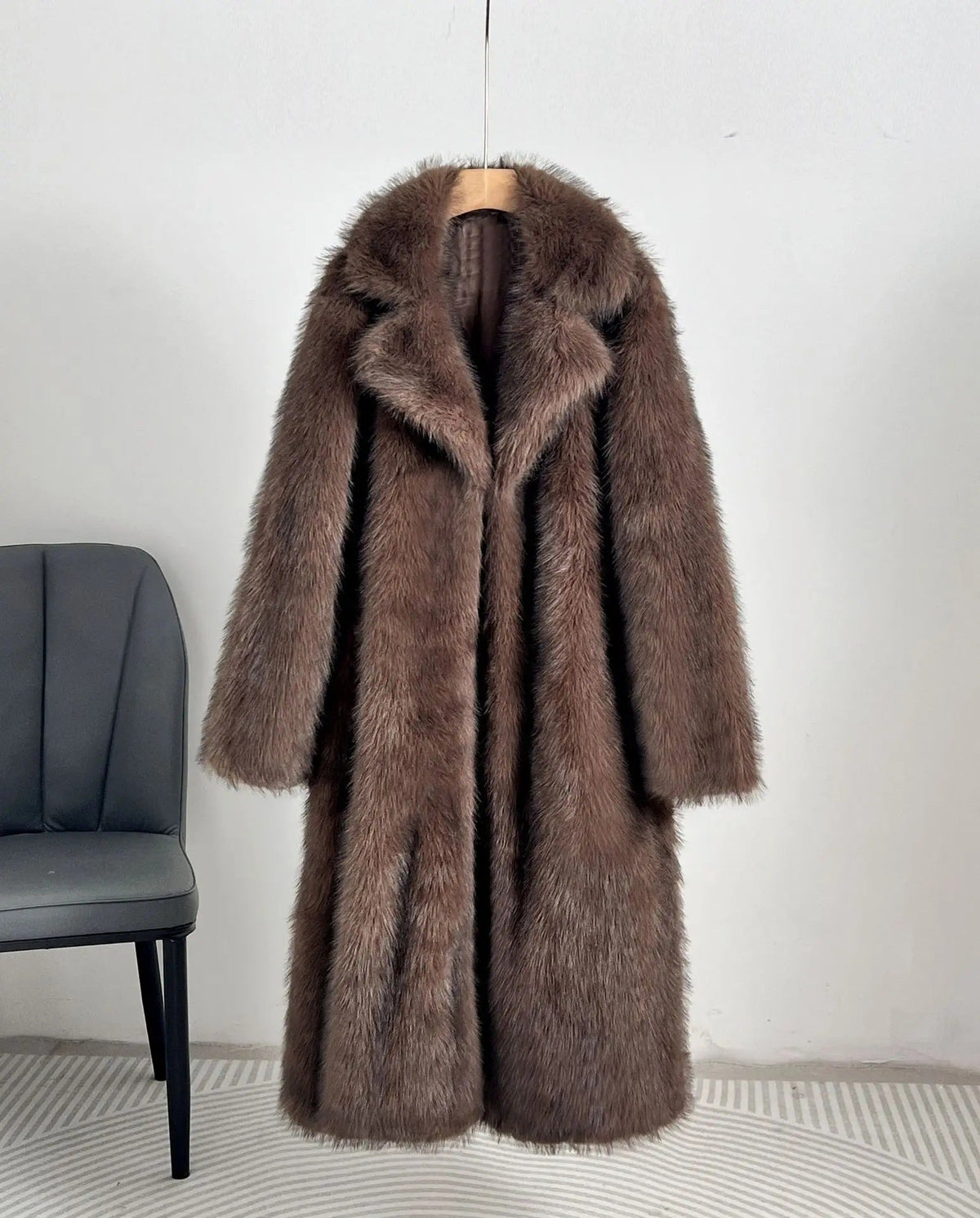 Elegant Fur Coat with Large Pockets