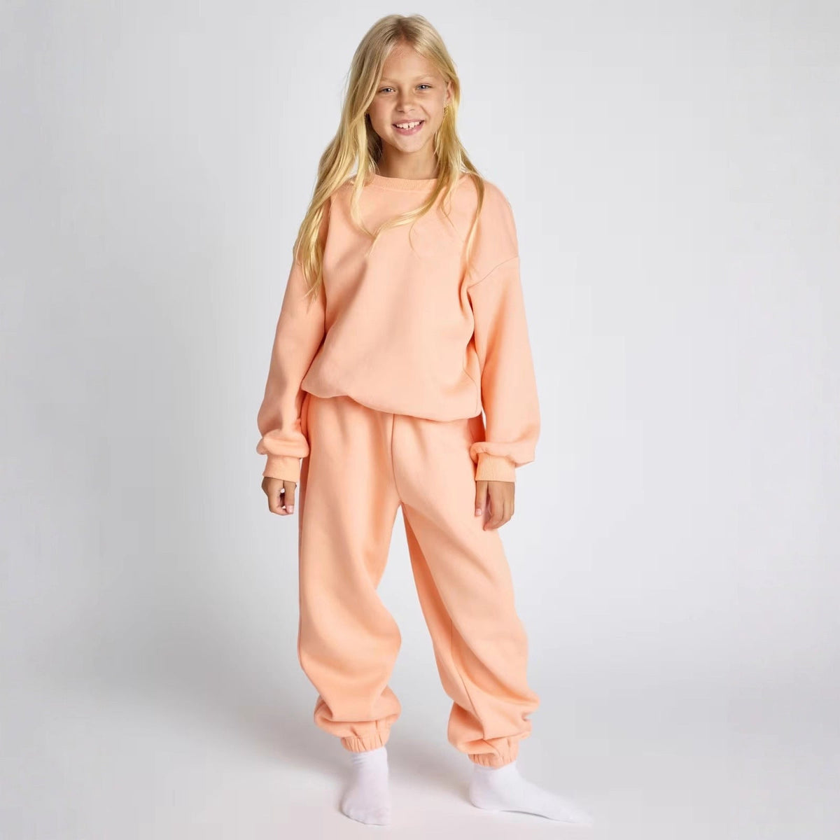 Casual Sweat Set with Voluminous Top and Comfortable Joggers