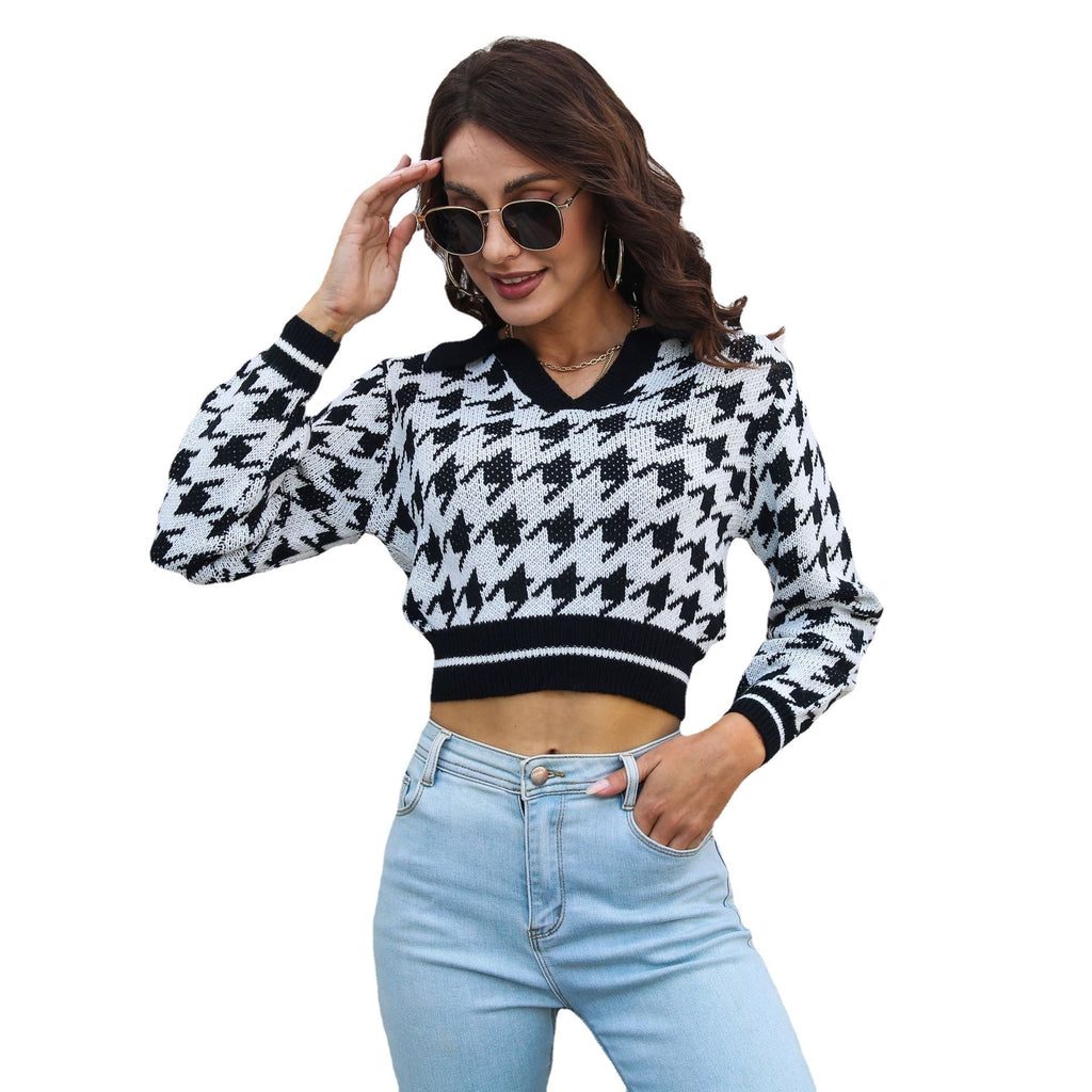 Women's Cropped Sweater with Classic Houndstooth Pattern and Polo Collar