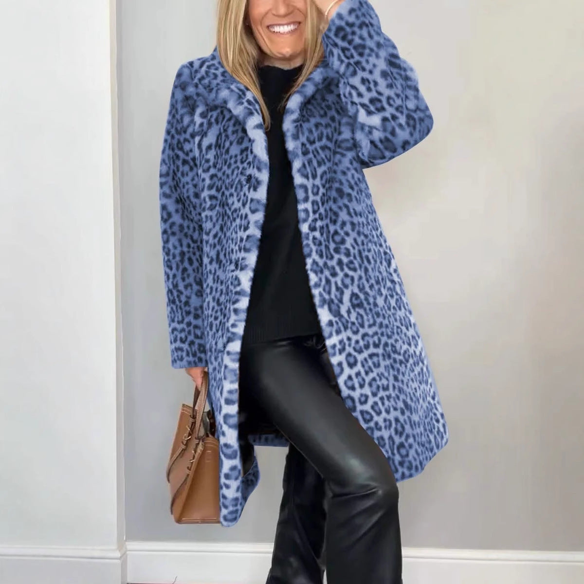 Women's Luxurious Leopard Print Teddy Coat with Soft Fleece
