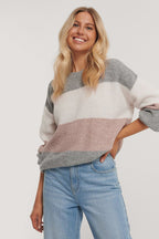 Women's Cozy Knit Pullover with Modern Pattern