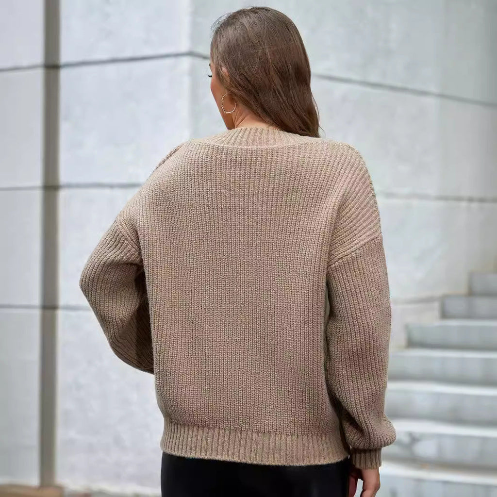 Women's Cozy V-Neck Knit Sweater with Relaxed Fit and Textured Pattern