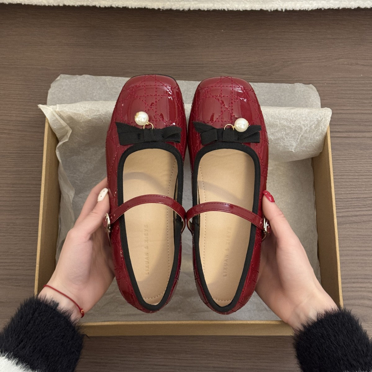 Women's Ballet Flats with Elegant Buckle Ornament and High-Quality Leather Grain