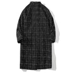 Women's Fashionable Plaid Coat with Elegant Cut