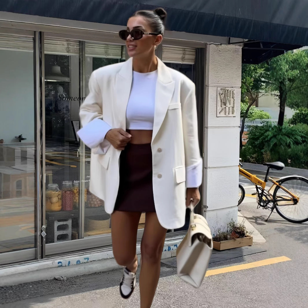 Elegant Oversized Blazer with Practical Pockets