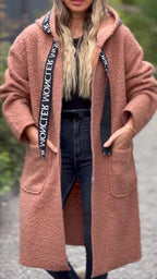 Women's Fashionable Oversized Fleece Coat with Practical Pockets and Hood
