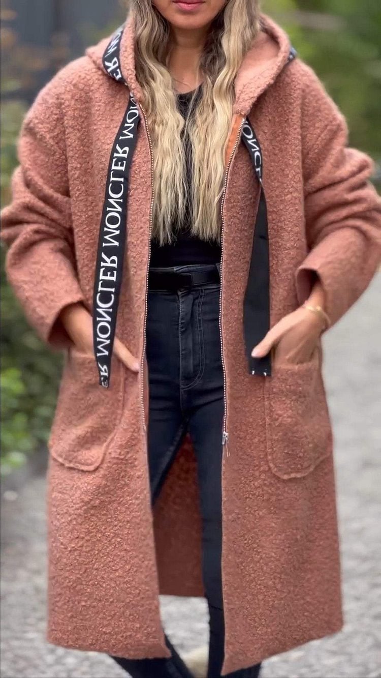 Women's Fashionable Oversized Fleece Coat with Practical Pockets and Hood