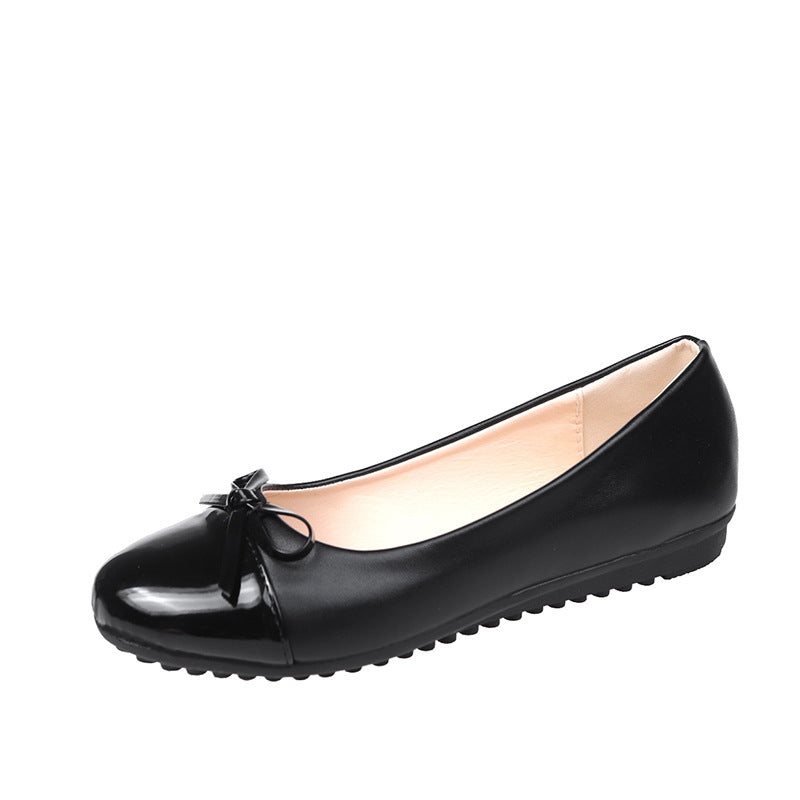 Women's Ballet Flats with Elegant Bow Accent and Non-Slip Sole