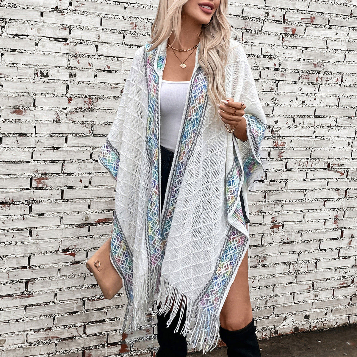Elegant Women's Poncho with Textured Design and Fringe