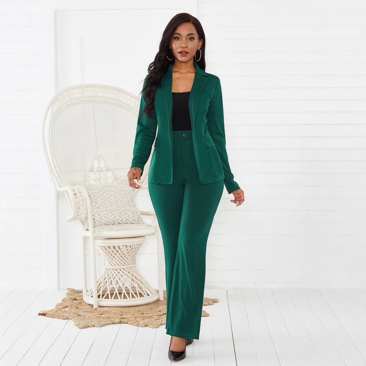 Women's Elegant Blazer Set with Tailored Fit and Slim Trousers