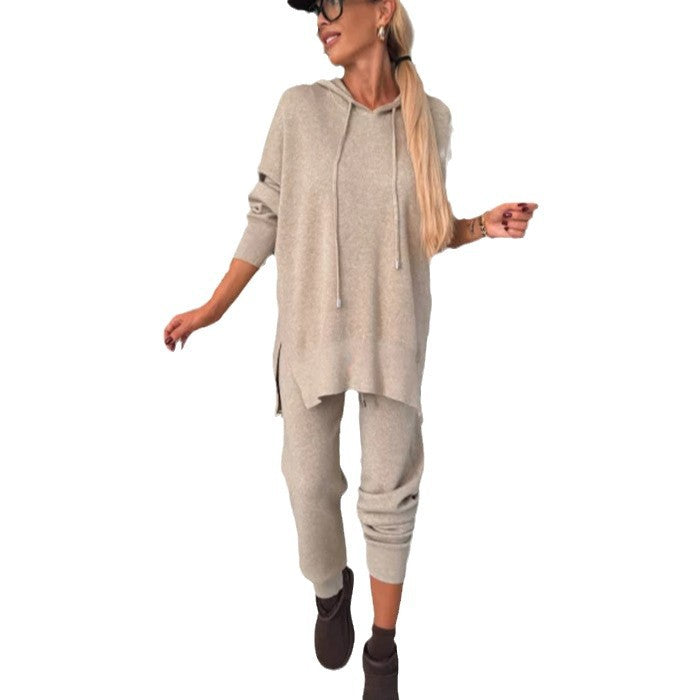 Casual Sport Set with Oversized Hoodie and Joggers
