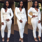 Elegant Women's Blazer Outfit with Fitted Trousers