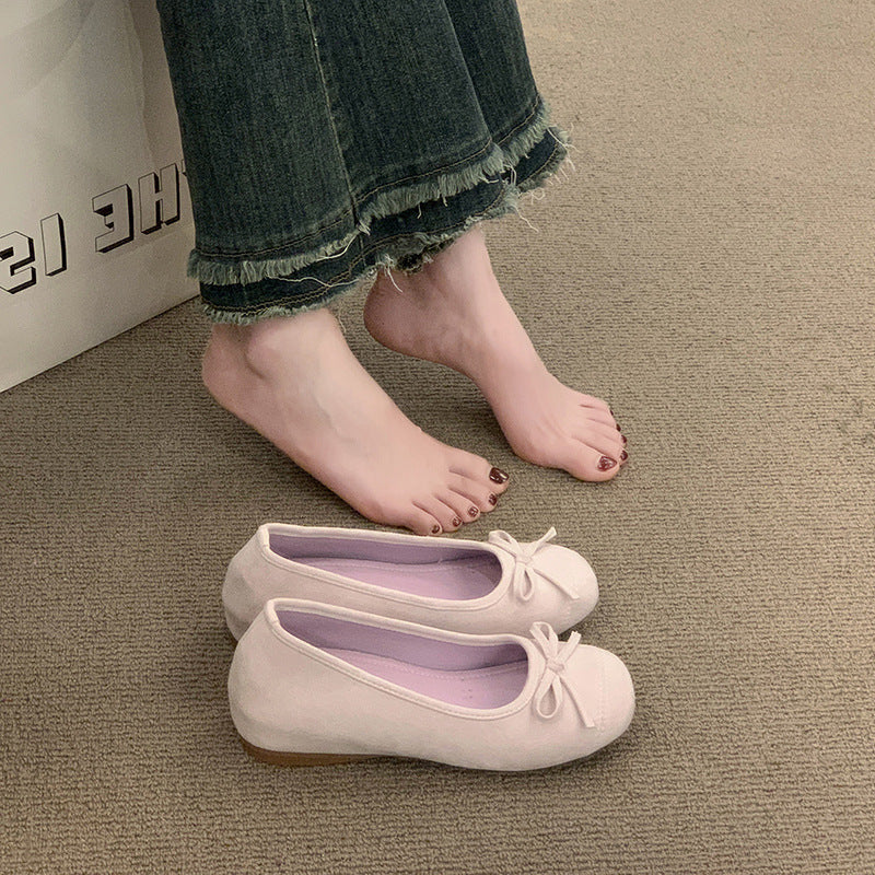 Women's Ballet Flats with Elegant Shine and Fine Bow