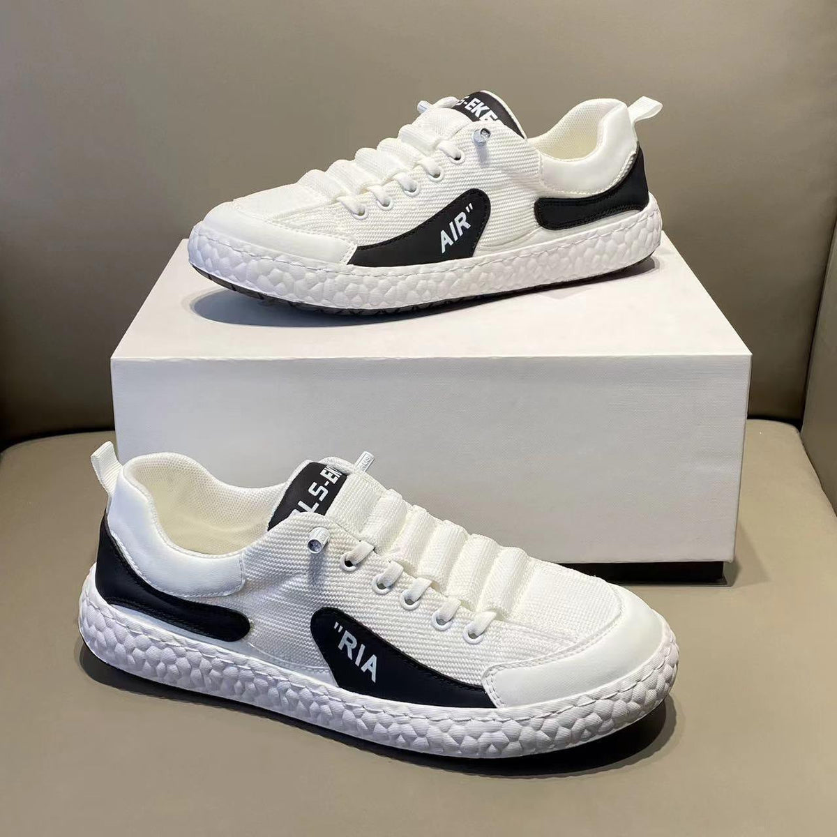 Women's Breathable Sneakers with Anti-Slip Sole and Flexible Cushioning