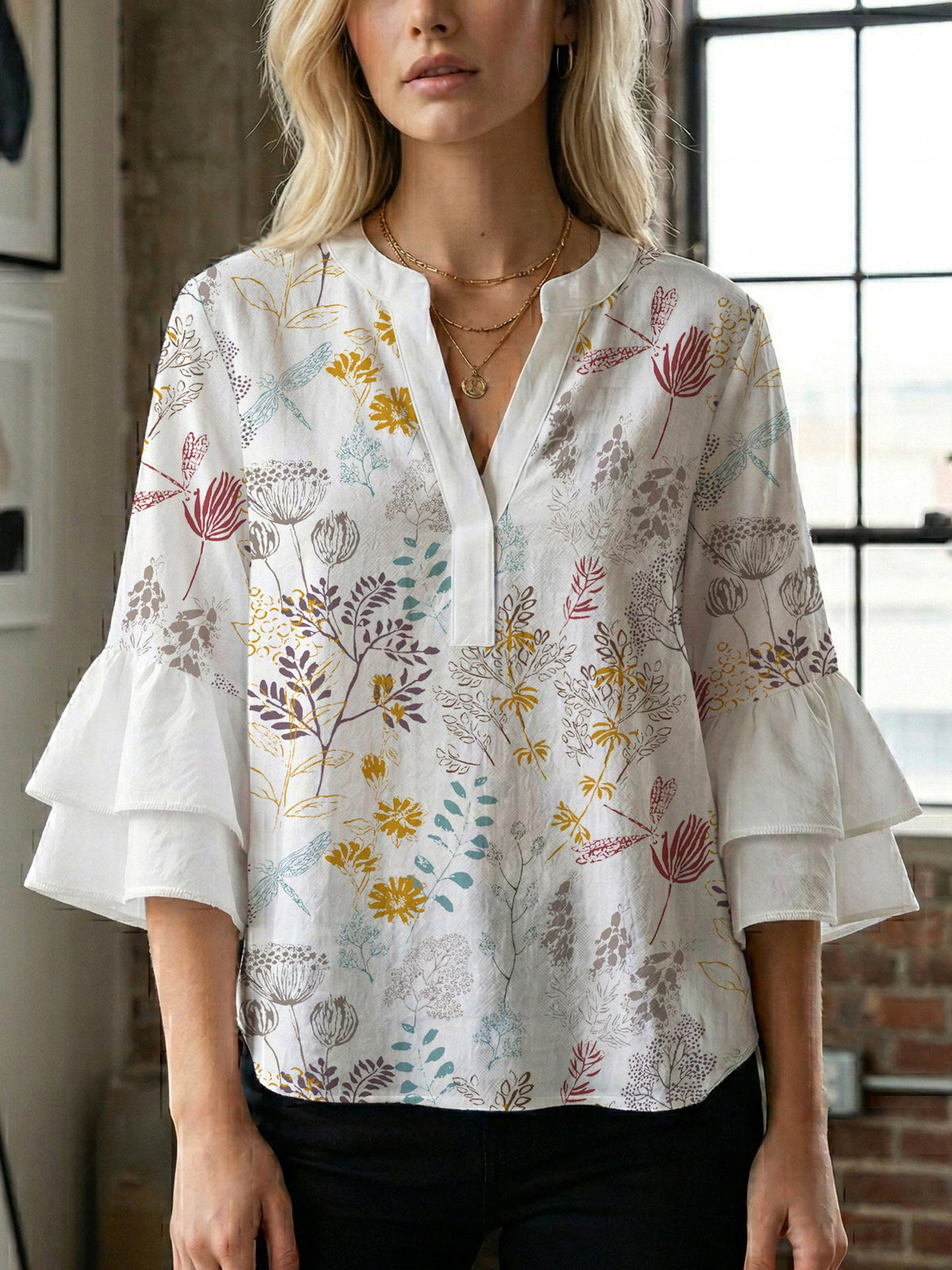 Women's Floral Blouse with Voluminous Sleeves