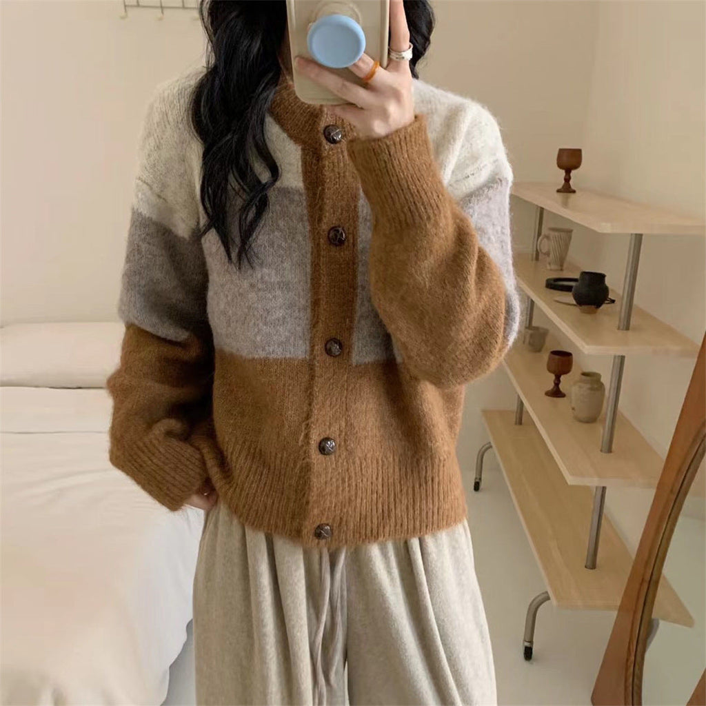 Women's Patterned Cardigan with Button Placket and Dropped Shoulders