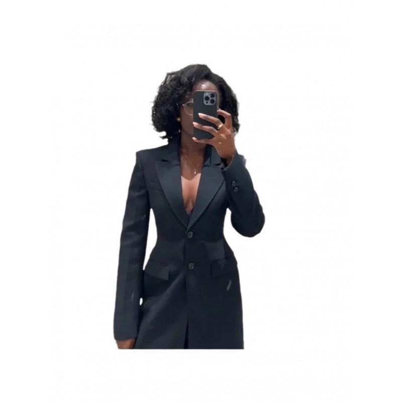 Women's Elegant Long Blazer with Slim Silhouette and Classic Details