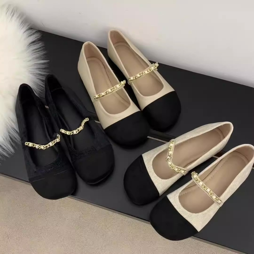 Women's Ballet Flats with Elegant Chain Detail