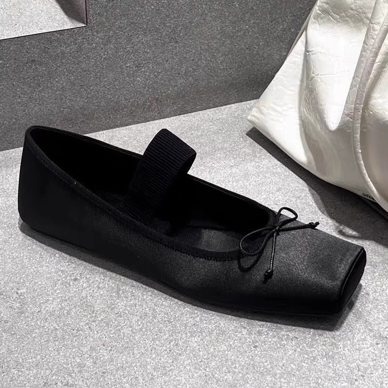 Women's Ballet Flats with Elastic Strap and Square Toe