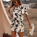 Casual Women's Lounge Outfit with Graphic Pattern and Elastic Waist