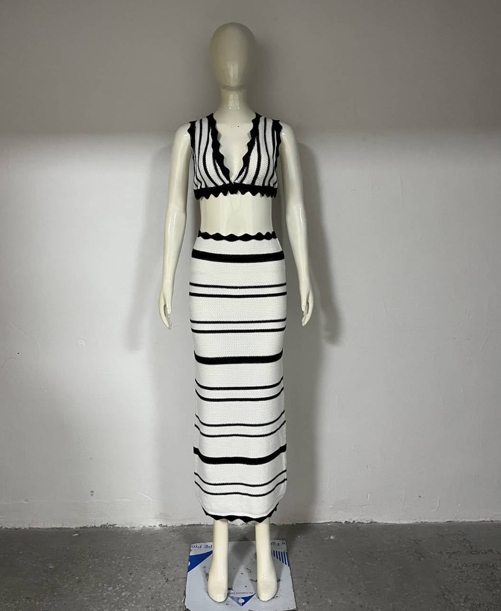 Women's Knitted Crop Top and Maxi Skirt Set