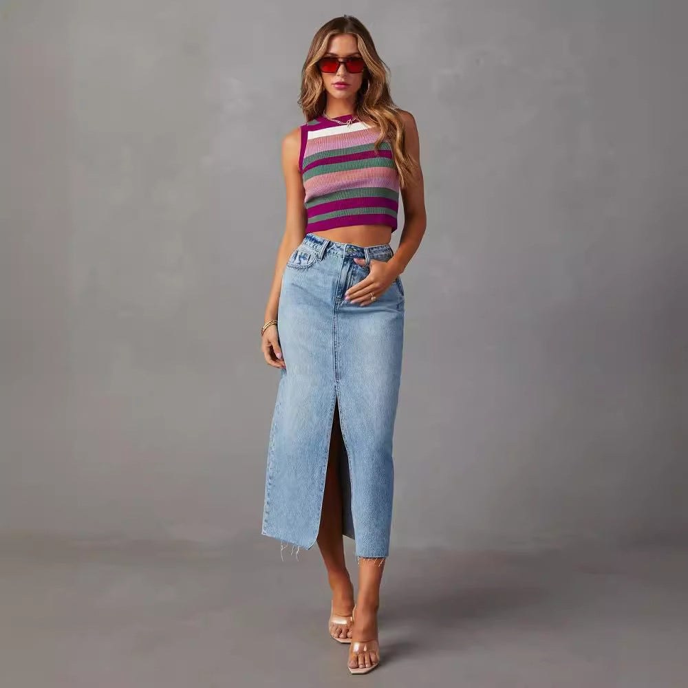 Women's Casual Denim Skirt with Side Slit and Frayed Hem