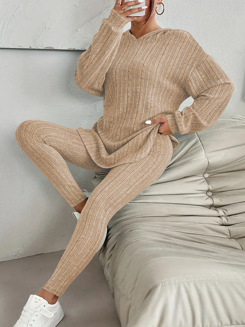 Women's Cozy Knit Set with Oversized Top and Fitted Leggings