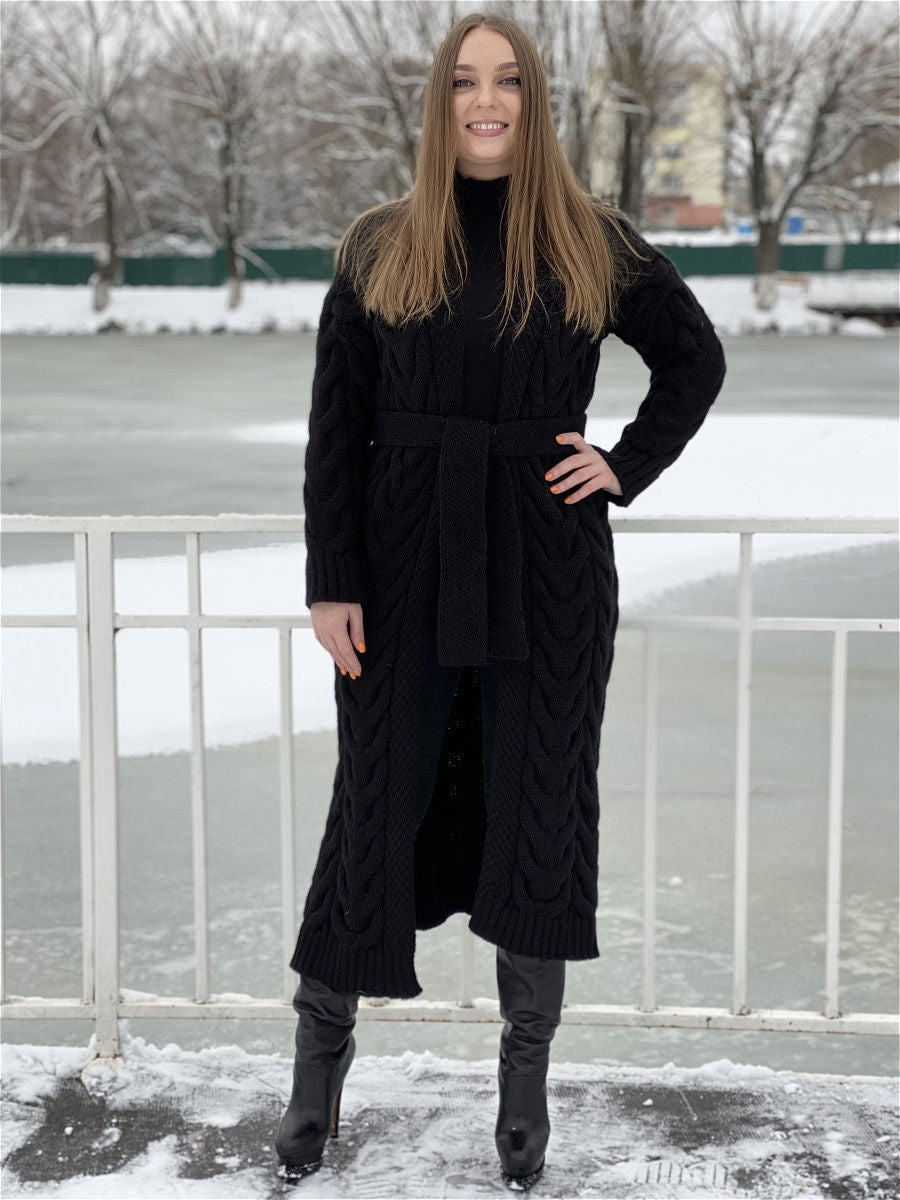 Women's Chunky Knit Coat with Distinctive Cable Knit Design and Open Front