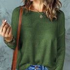 Women's Chunky Knit Sweater with Wide Fit and Decorative V-Neck