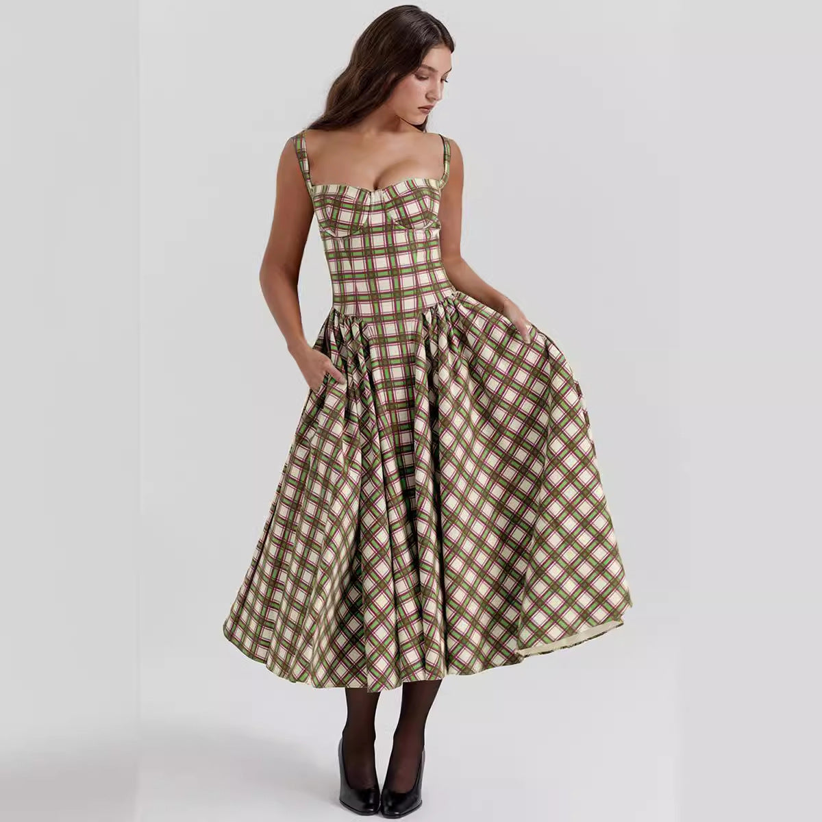 Women's Maxi Skirt with Plaid Design and Pockets