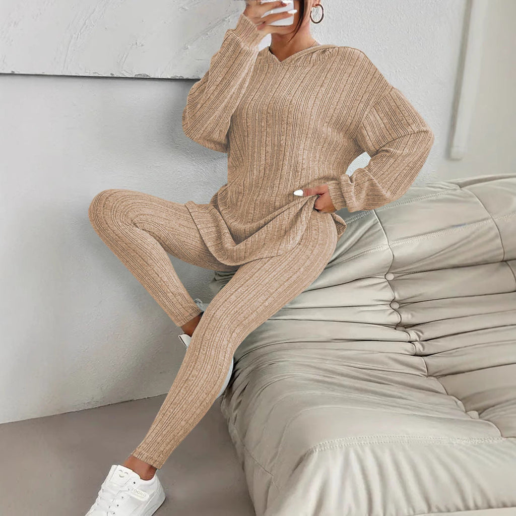 Women's Cozy Knit Set with Oversized Top and Fitted Leggings