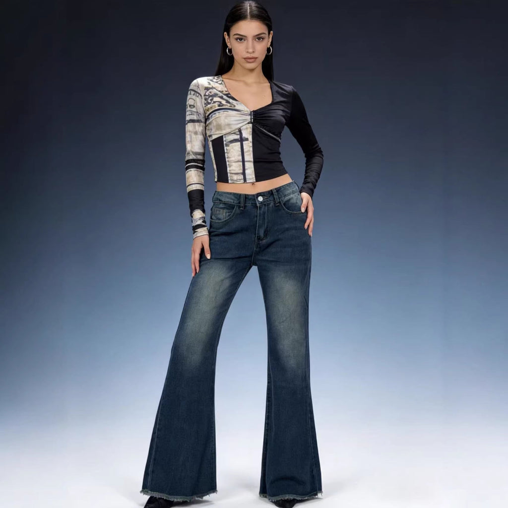 Women's High-Waisted Flared Jeans with Frayed Hem