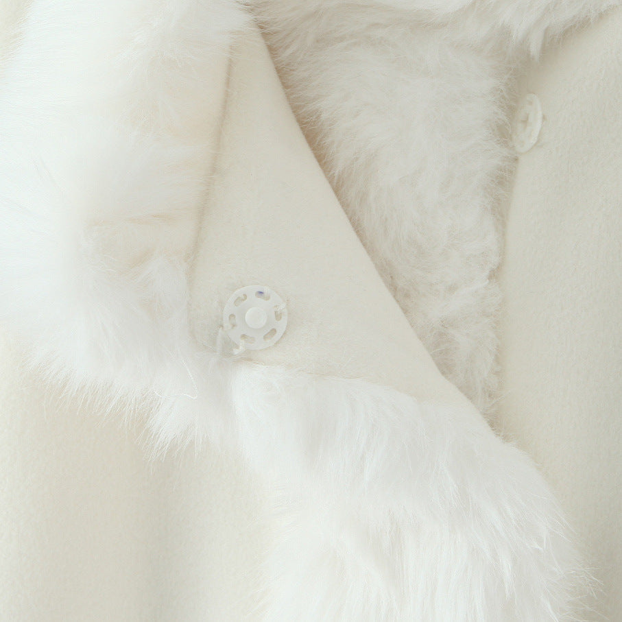 Elegant Faux Fur Jacket with Soft Collar and Modern Details