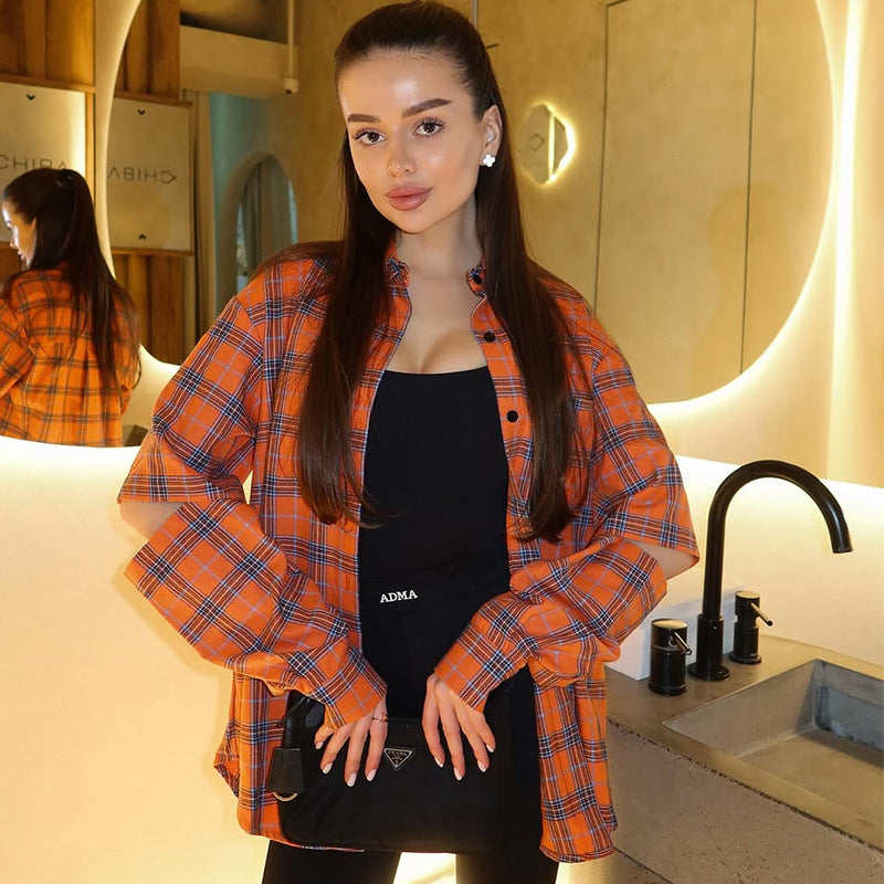 Casual Women's Plaid Shirt with Oversized Cut