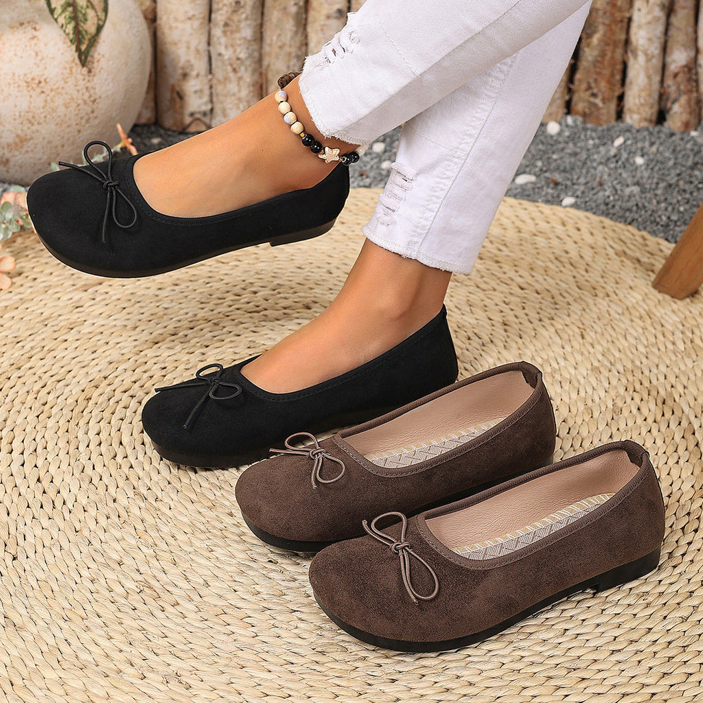 Women's Ballet Flats with Fine Bow Design