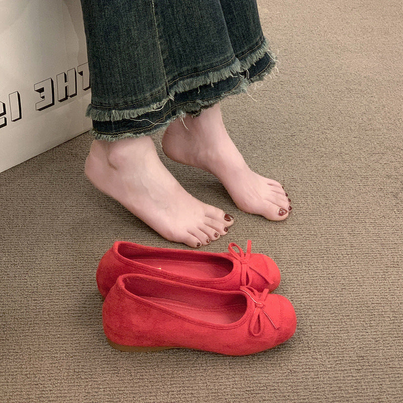 Women's Ballet Flats with Elegant Shine and Fine Bow