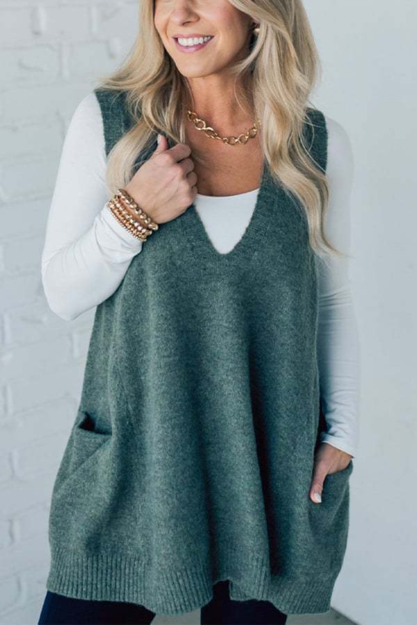 Women's Knit Poncho with Side Pockets