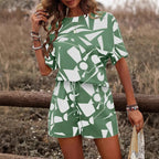 Casual Women's Lounge Outfit with Graphic Pattern and Elastic Waist