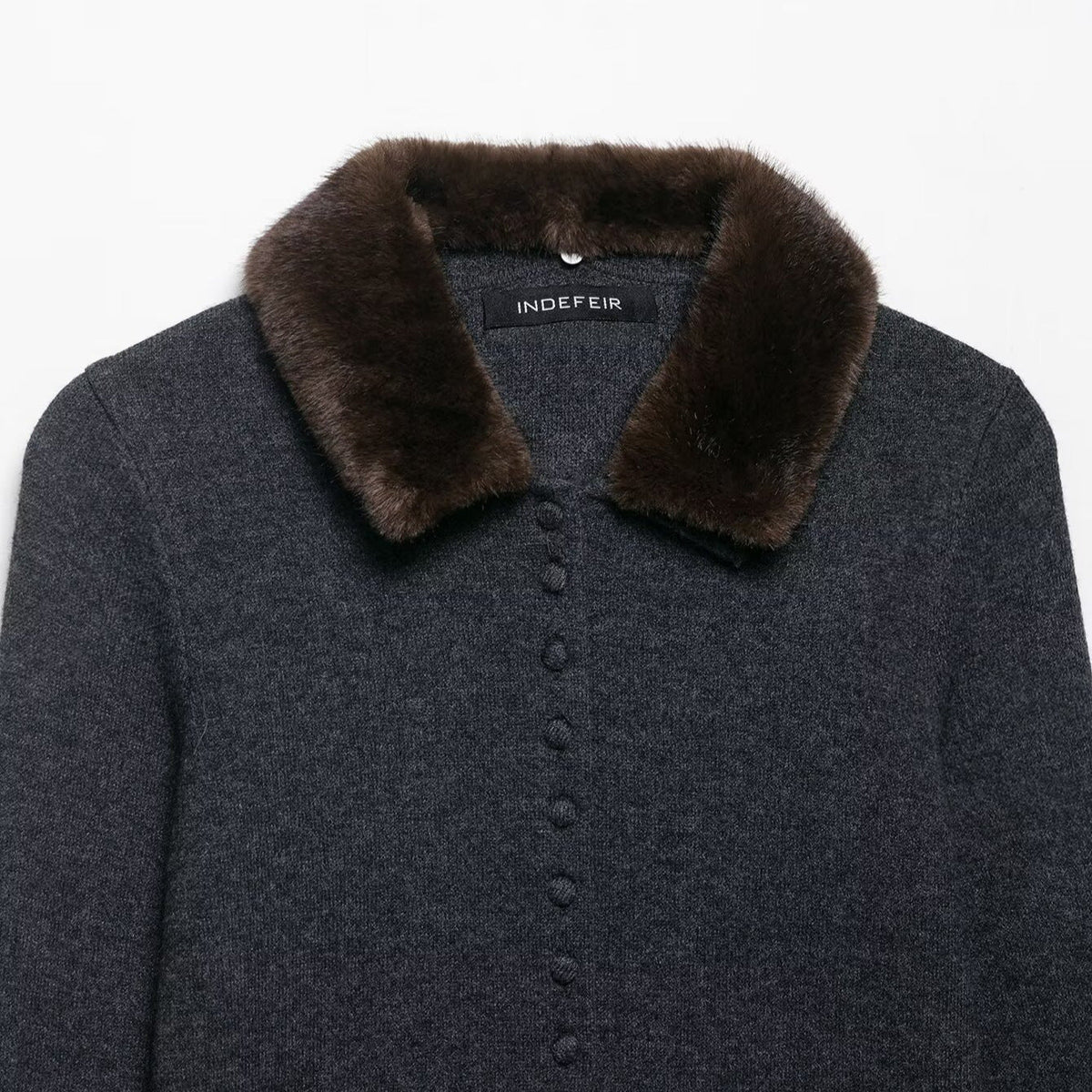 Women's Elegant Cardigan with Detachable Collar