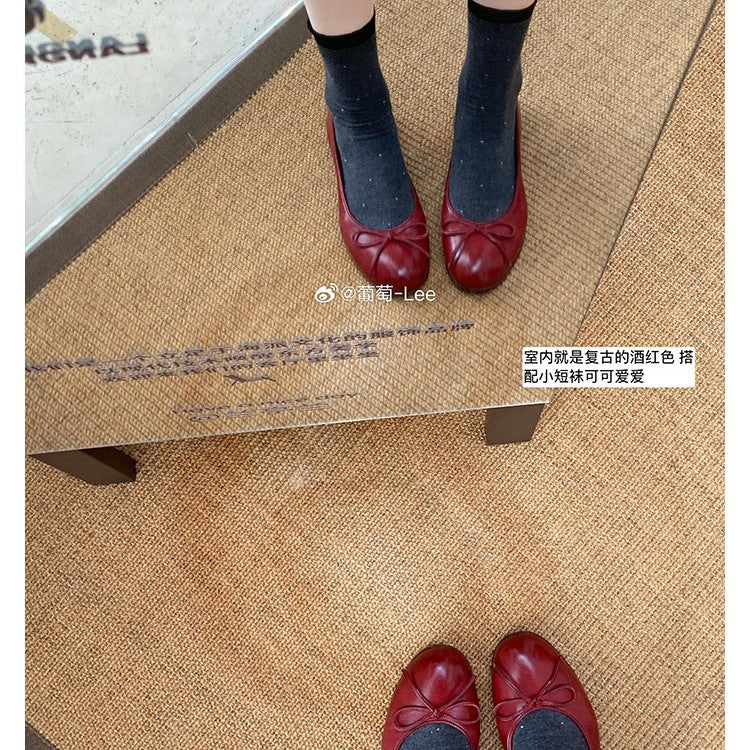 Women's Ballet Flats with Elegant Bow Accent and Soft Insole Comfort