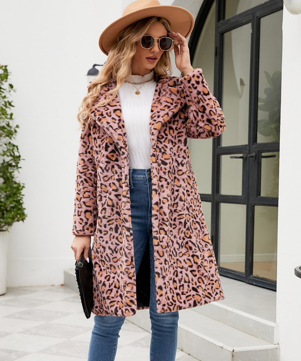 Women's Luxurious Faux Fur Coat with Leopard Design