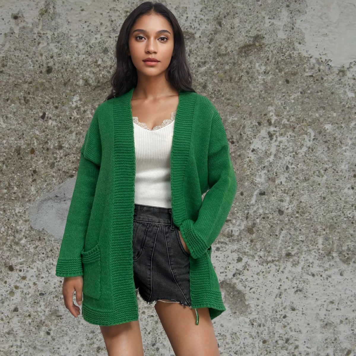 Women's Chunky Knit Cardigan with Practical Cut and Oversized Fit