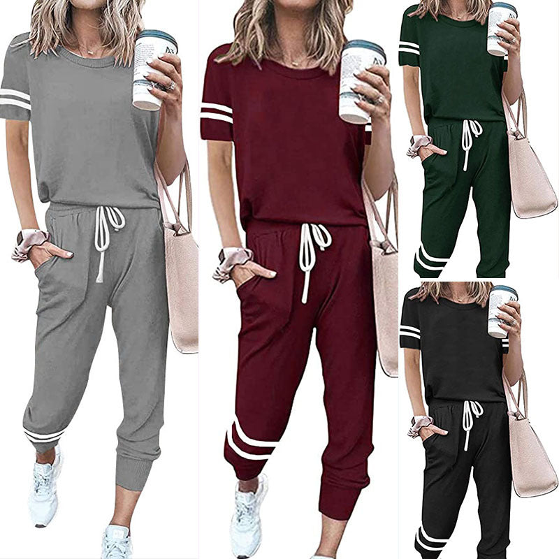 Women's Leisure Suit with Stylish Contrast Stripes