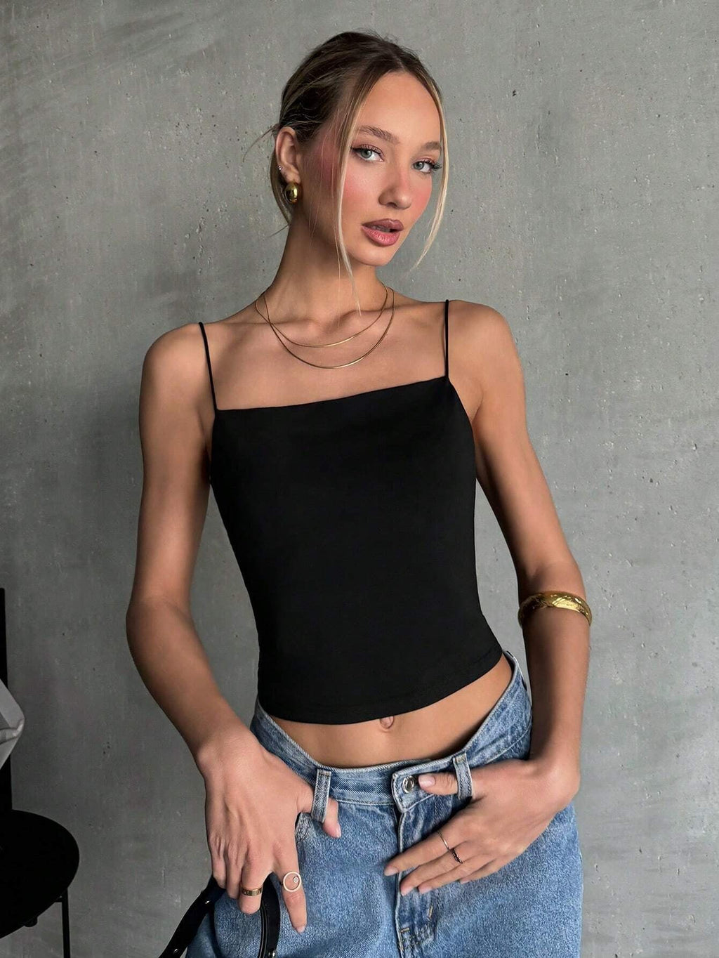Women's Sleeveless Crop Top