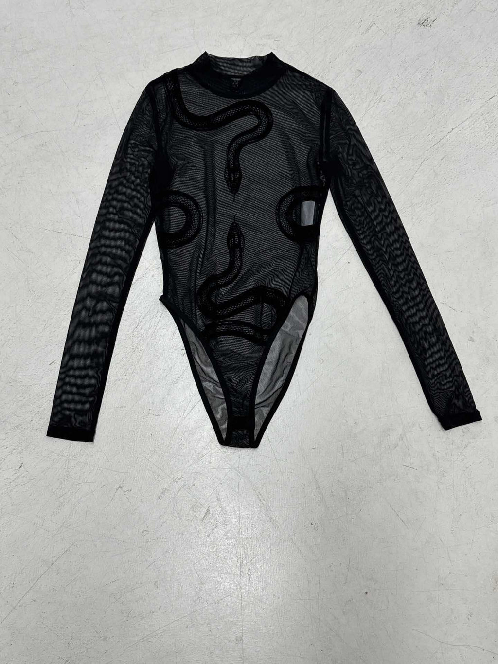 Women's Sleeveless Mesh Top with Snake Design