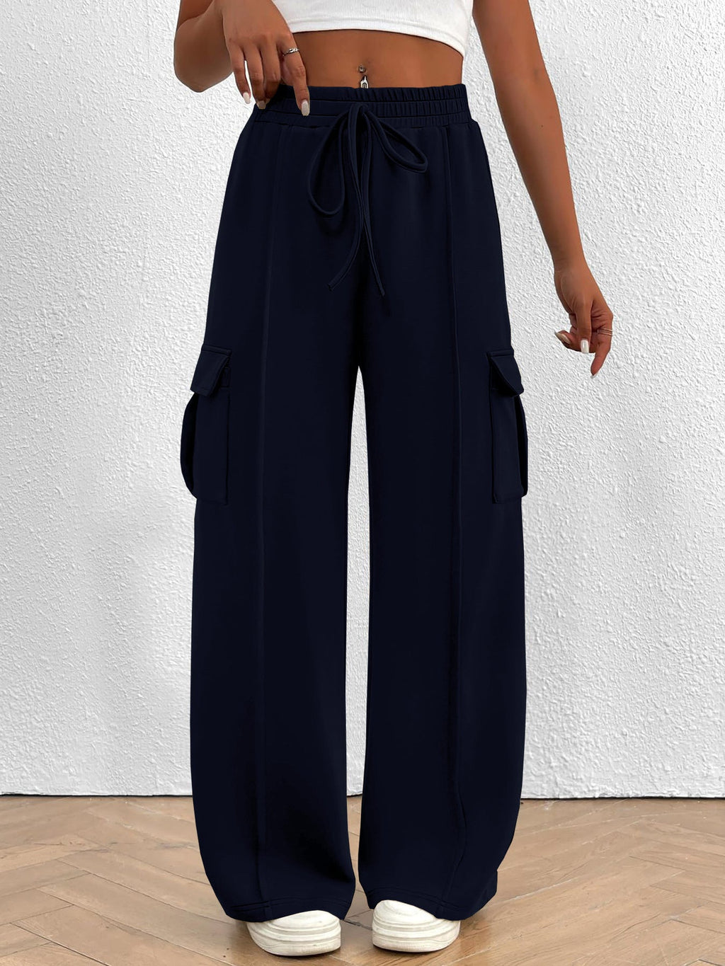 Women's Wide-Leg Cargo Pants with Elastic Waist